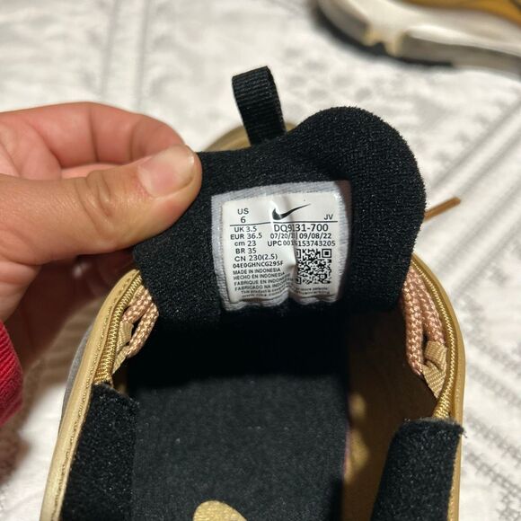 Nike Air Max 97 Gold Bullet 2022 Size 6Y Metallic Gold Red Swoosh - Picture 13 of 13